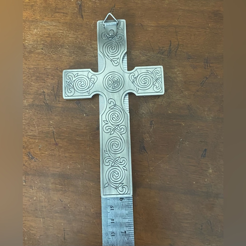 Metal Cross - Picture 6 of 6